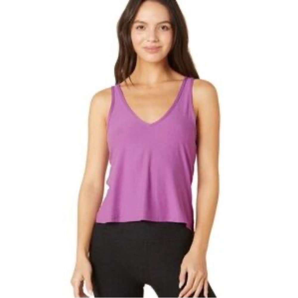 Beyond Yoga Purple V-Neck Tank Top